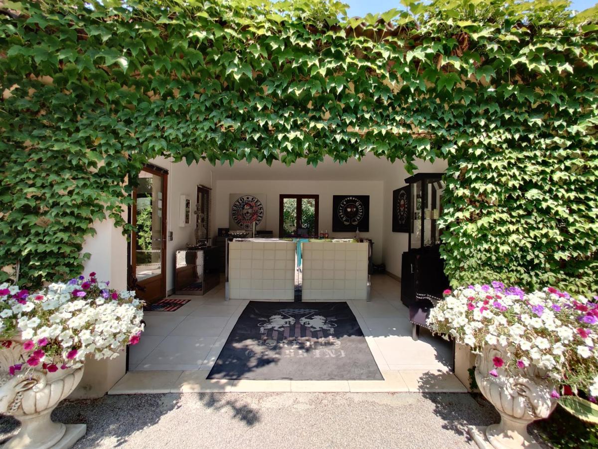 Maison Prestige Saint Tropez By Roberto Geissini Grimaud Exterior photo